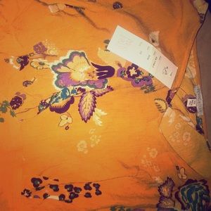 New ( tag attached ) Cropped Yellow Floral Top